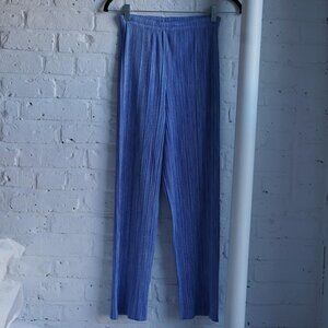 Pleates Please Issey Miyake